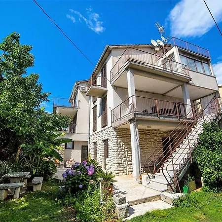 Villa Mihaela Porec Holiday Apartments