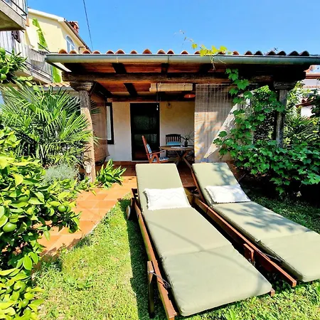 Villa Mihaela Porec Holiday Apartments Apartman Porec