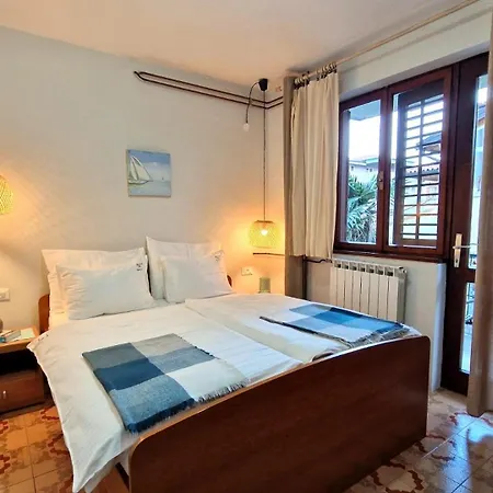 Villa Mihaela Porec Holiday Apartments Apartman Porec