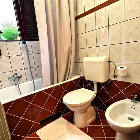 Villa Mihaela Porec Holiday Apartments Daire Poreč